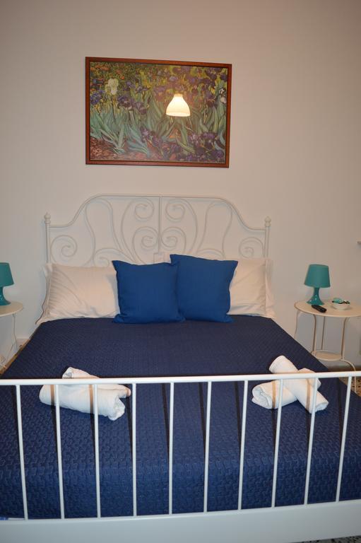 Mary'S Home Salerno Ruang foto