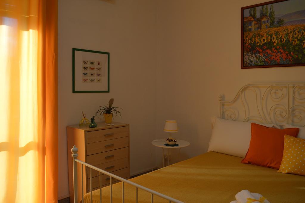 Mary'S Home Salerno Ruang foto