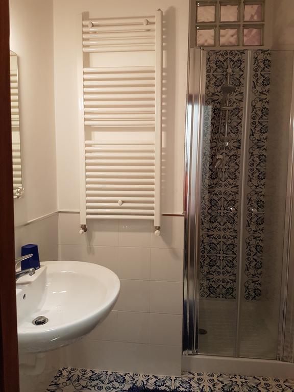 Mary'S Home Salerno Bagian luar foto