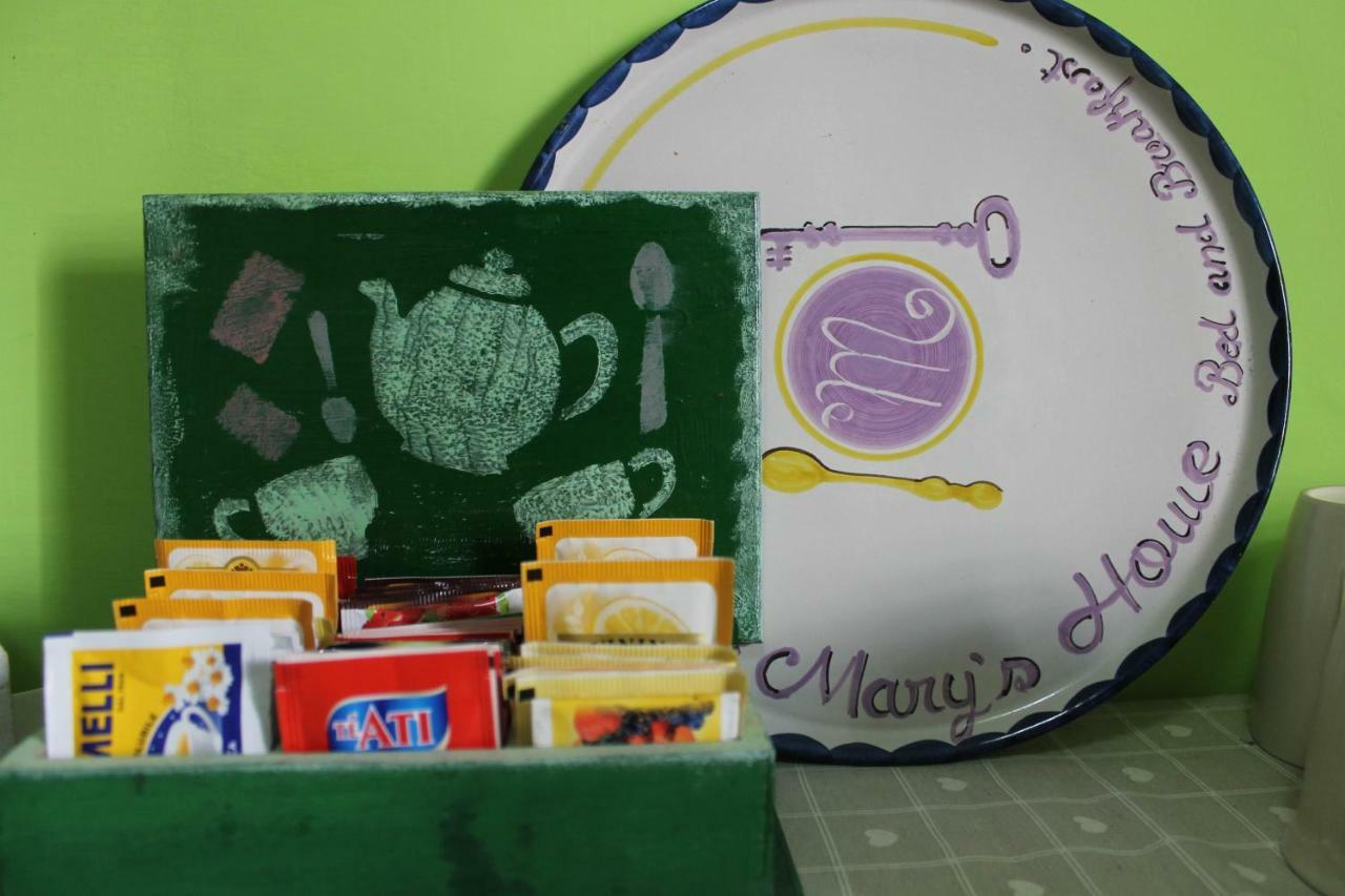 Mary'S Home Salerno Bagian luar foto