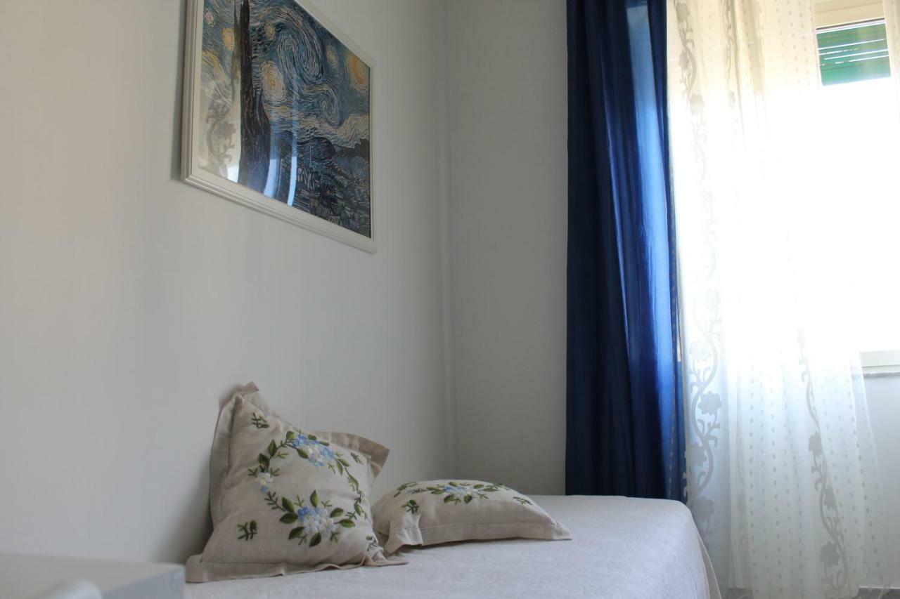 Mary'S Home Salerno Ruang foto